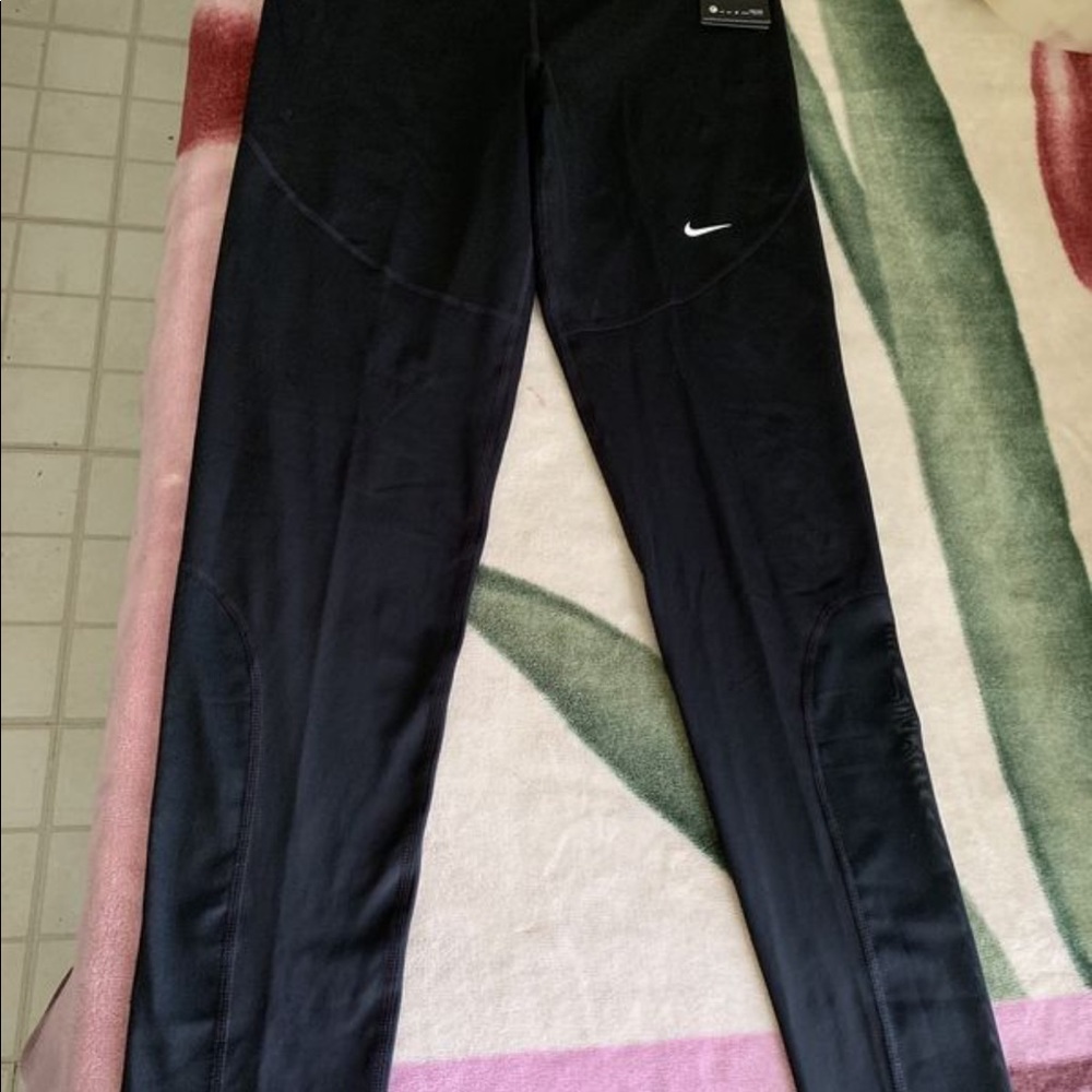 Exercise pant - Picture 2 of 3